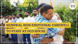 Arvind Kejriwal vacates old bungalow in New Delhi