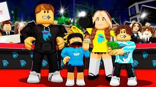 Adopted By FAMOUS YOUTUBER Family in Roblox Brookhaven RP