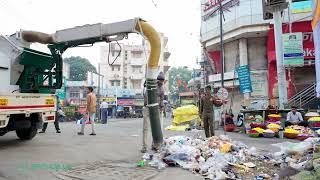 This vacuum-operated waste-cleaning machine picks up difficult-to-clean waste from any public areas