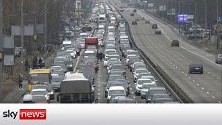 Gridlock as thousands of people flee Ukrainian capital Kyiv