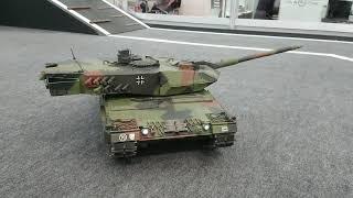 Tamiya 116 RC Panzer Leopard 2A6 Full Option - Tank