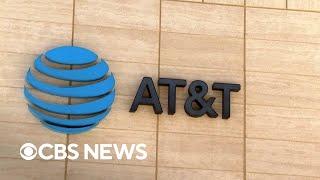 Federal government investigating the AT&T security breach