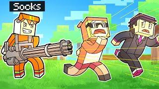 minecraft manhunt with OVERPOWERED GUNS chaos