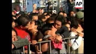 Mexico City puckered up to set a new record Saturday as nearly 40000 people locked lips in the city