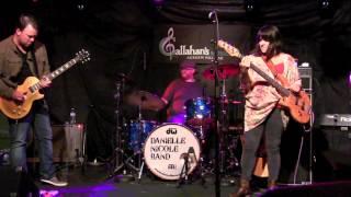 I SING THE BLUES - DANIELLE NICOLE BAND @ Callahans May 2015