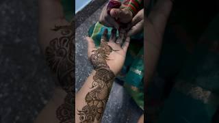 Mehndi design #viralshort