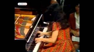 Концерт № 1 для фортепиано с оркестром - Марта Аргерих главная тема.