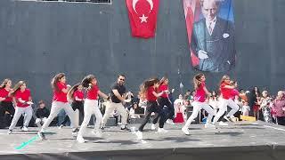 23 Nisan Gösterisi  Zumba Dans  Papaoutai  Zübeyde Hanım Ortaokulu