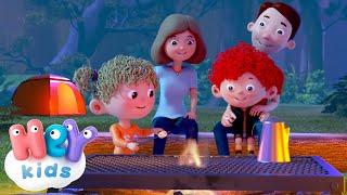 Le camping cest cool  ️ Vacances en famille  Chanson pour Enfants  HeyKids en Français