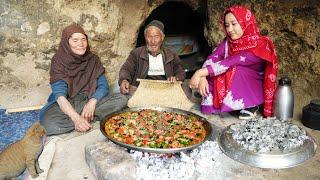 Making 2000 Years Old Pizza in Oldest Cave  Old Lovers Living in Cave  Village life of Afghanistan