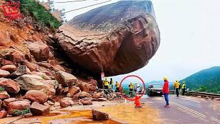 One In A Billion Moments In Nature Disasters Caught On Camera 2024 #72