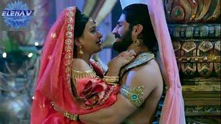 Rajat Tokas and Shweta Basu Prasad  Chandra Nandini. Uska hi bana Arijit Singh.