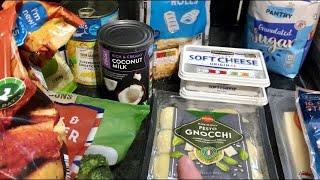 Жизнь в Англии Скупой платит дваждыНебольшая продуктовая закупка Дорога в магазин