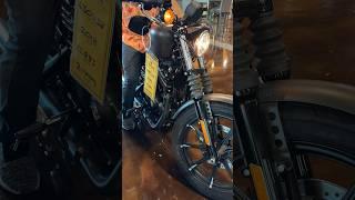 2018 Harley Davidson Sportster 883 straight pipes. Out shopping for my first Harley￼