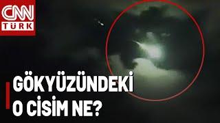 İstanbula Göktaşı Mı Düştü? Birçok Kentte Görülen O Işık Hüzmesi Ne?