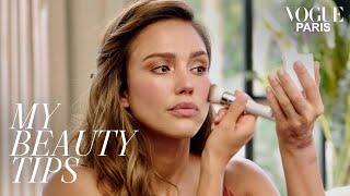Jessica Alba’s Glamorous Bronzed Makeup Look  My Beauty Tips  Vogue Paris