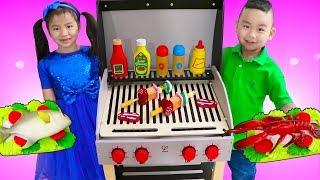 Jannie & Lyndon Pretend Play Cooking w Deluxe Barbecue BBQ Grill Playset