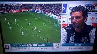 Elano vai embora no meio da entrevista como se nada tivesse acontecido e choca repórteres