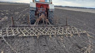 Боронування.Закритя вологиі вирівнювання поля.