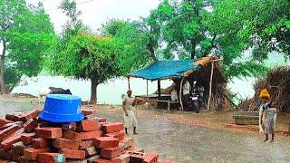 Life of People Of Uttar Pradesh During Rainy Season.  Uttar Pradesh Real Life India daily routine