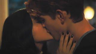 Riverdale Season 5  Kiss Scene — Veronica and Archie Camila Mendes and KJ Apa