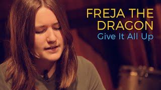 Freja The Dragon - Give It All Up Acoustic session by ILOVESWEDEN.NET