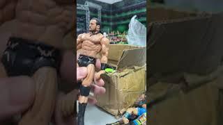 MYSTERY WWE FIGURE BOX OPENING