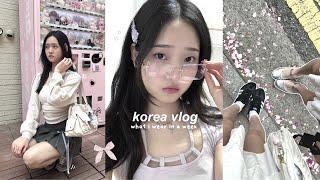 what i wear in a week in seoul koreapinterest&cute outfits aesthetic cafes modeling shopping