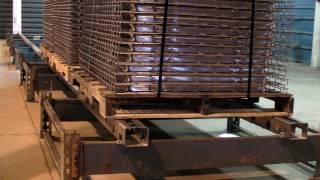 Maximum Capacity Pallet Flow Storage System - Picking Demo