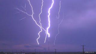 Upward lightning striking St. Louis towers 60 FPS & 1500 FPS - May 21 2022