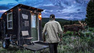 DANGEROUS ENCOUNTER with Moose at the Cabin  Wyoming