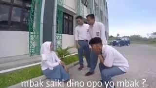 Video kocak cewek satu mau dikeroyok