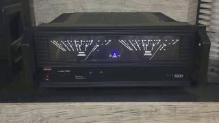 Amplifier Adcom GFA-5500 Analog VU Meter