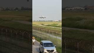 Airbus A350-900 Landing Runway 24 Bandara Soekarno-Hatta Jakarta. Plane Spotting Indonesia