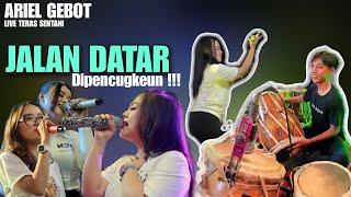 JALAN DATAR DIPENCUGKEUN  ARIEL GEBOT LIVE