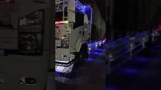 mampir rest area bertemu truk dengan modifikasi lampu mewah
