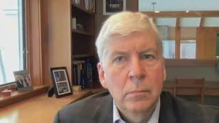 Ex-Michigan Gov. Rick Snyder loses challenge to Flint water charges