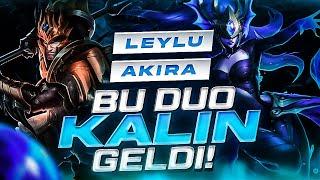 BU DUO KALIN GELDİ wAKIRA