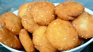 Mathri Recipe  Meethi Mathri Recipe  Meetha Khasta Recipe  Indian Sweet Cookies  Meethi Tikiya