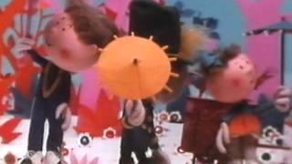 The Magic Roundabout - E25 - Rain