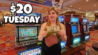 How Long Will $20 Last in Old School Slot Machines in Las Vegas?