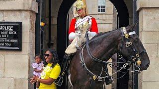 GUARD GIVES TOURISTS THE ROYAL BOOT AND SHOUTING AT IDIOTS RETURNS to Horse Guards