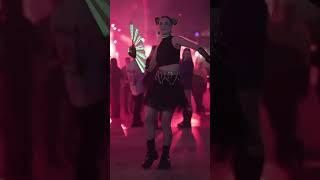 Rave Girl Shuffle Dance 