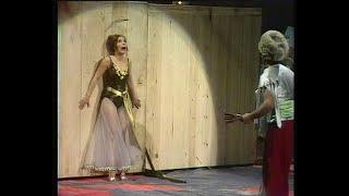 Whips and knife throwing  Peitschen und Messerwerfen  хлысты и метание ножей 1973