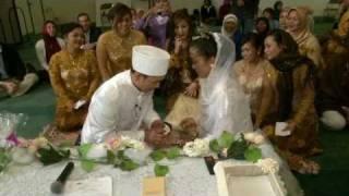 Muslim Wedding Ceremony - the Nikah ceremony of Indonesian Marriage Video