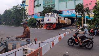 Dupak Railroad Crossing Compilation 3