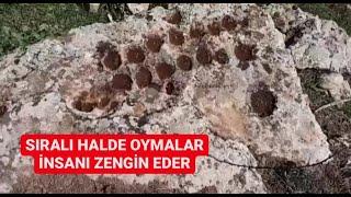 SIRALI OLARAK YAPILMIŞ YUVARLAK OYMALAR İNDANI ZENGİN EDER