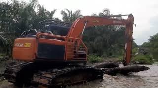 Cara excavator lewat sungai Begini