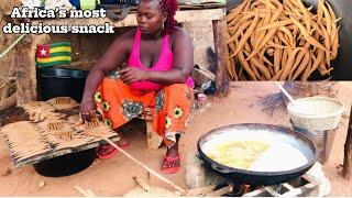 MAKING AFRICA’S MOST DELICIOUS SNACK KULIKULI groundnut cake Lomé Togo  #lométogo#african