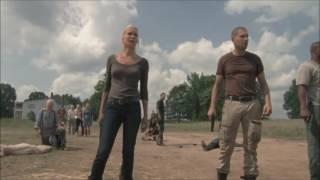 The Walking Dead - Sophias DeathBarn Scene